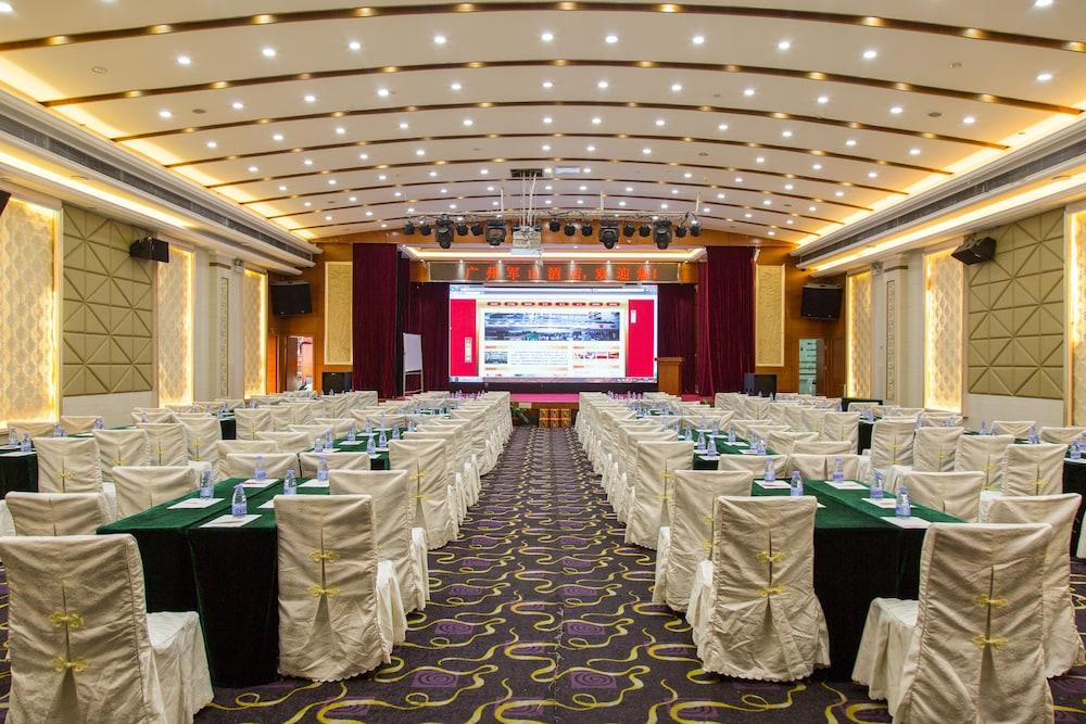 Guangzhou Junshan Hotel - Shuttle Bus For Canton Fair מראה חיצוני תמונה