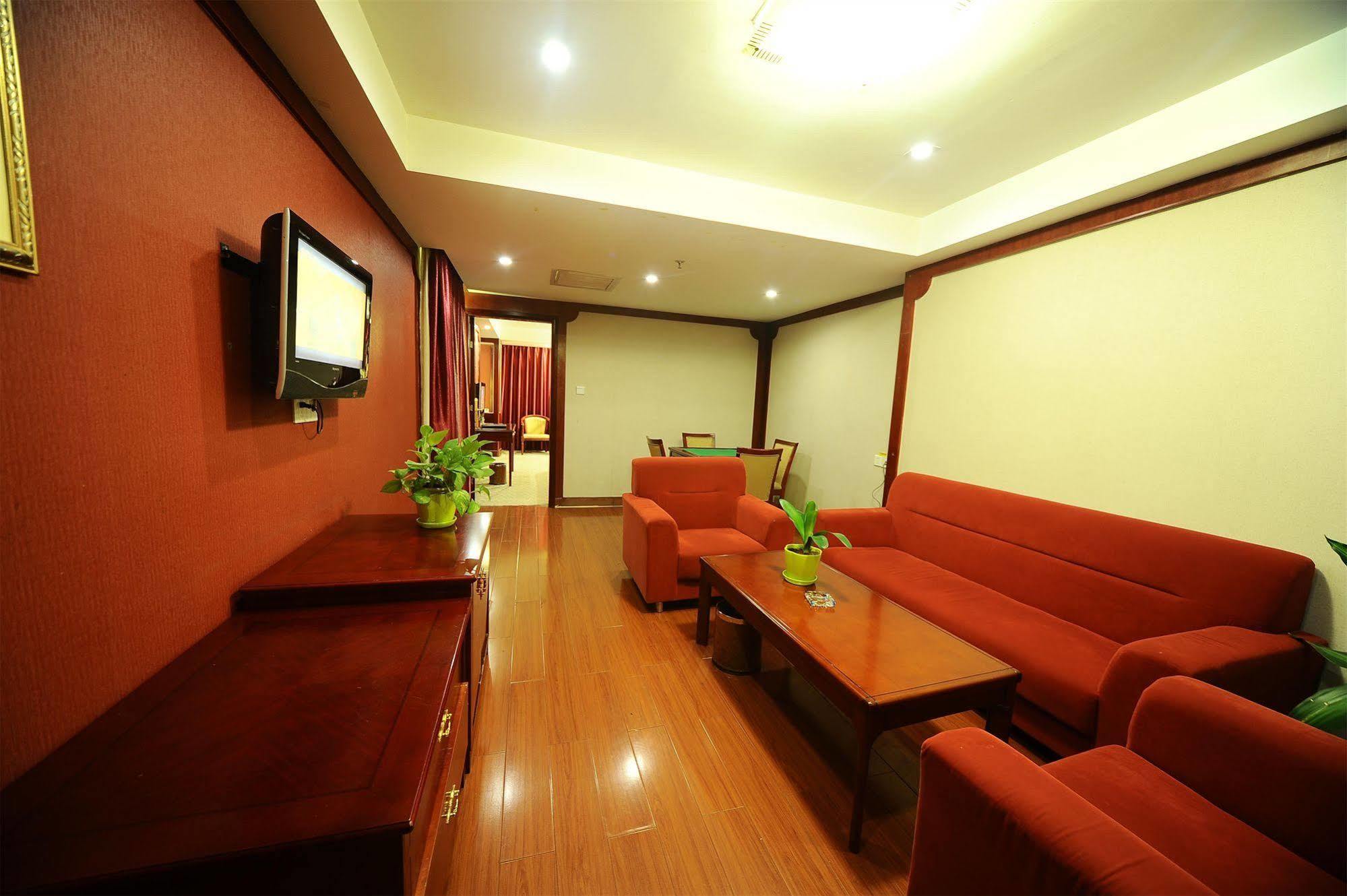 Guangzhou Junshan Hotel - Shuttle Bus For Canton Fair מראה חיצוני תמונה