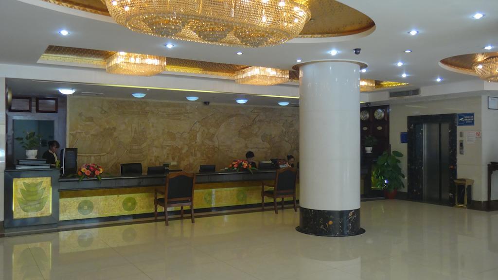 Guangzhou Junshan Hotel - Shuttle Bus For Canton Fair מראה חיצוני תמונה