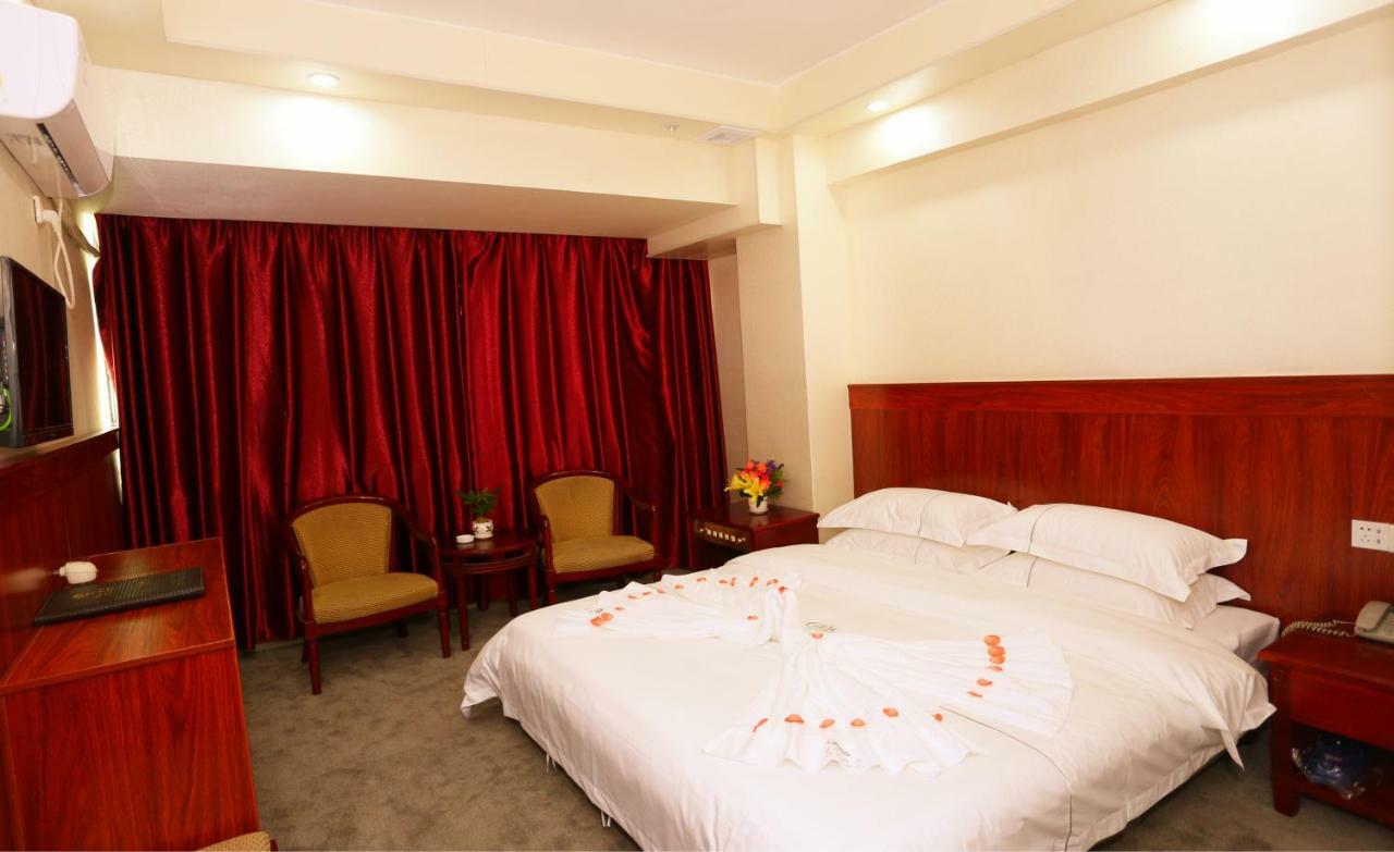 Guangzhou Junshan Hotel - Shuttle Bus For Canton Fair מראה חיצוני תמונה