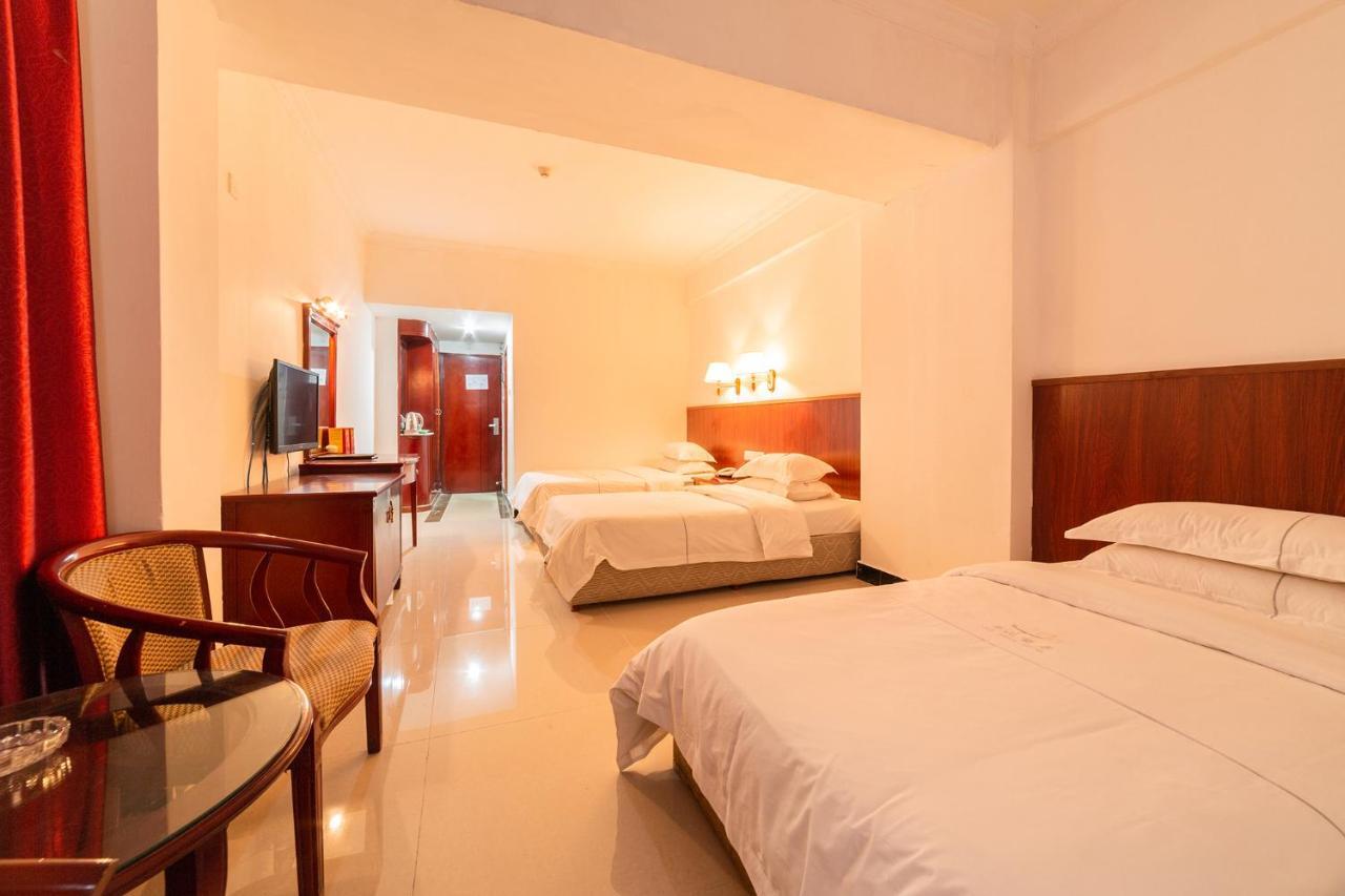 Guangzhou Junshan Hotel - Shuttle Bus For Canton Fair מראה חיצוני תמונה